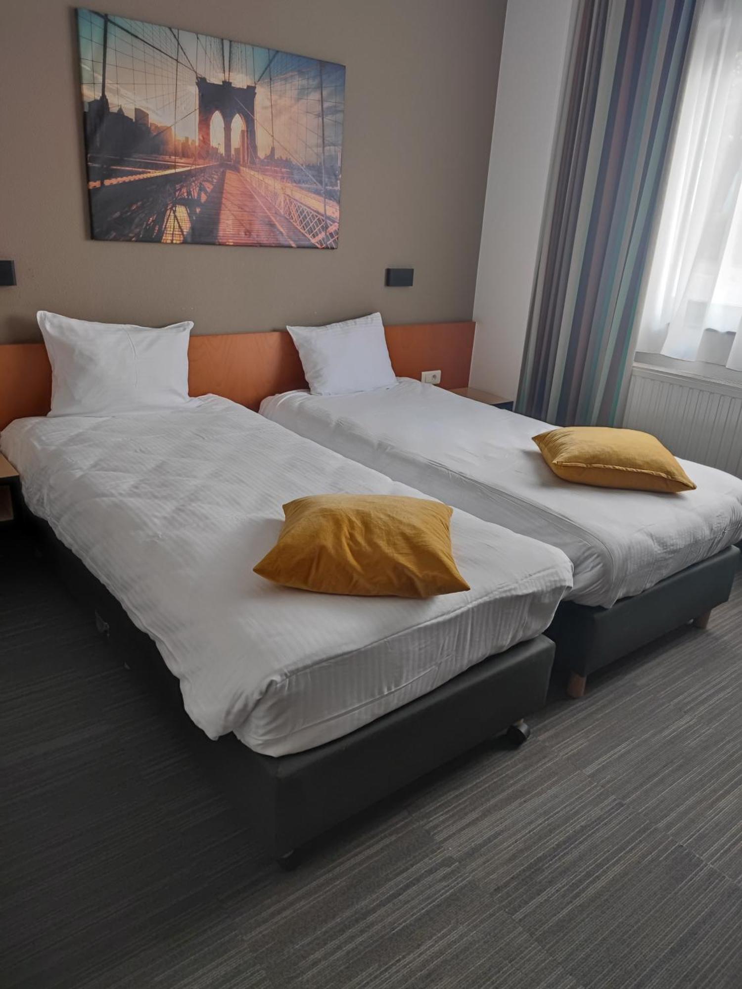 Hobbit Hotel Brussels Airport Zaventem Exterior photo