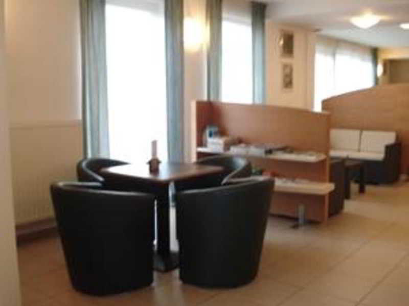 Hobbit Hotel Brussels Airport Zaventem Exterior photo