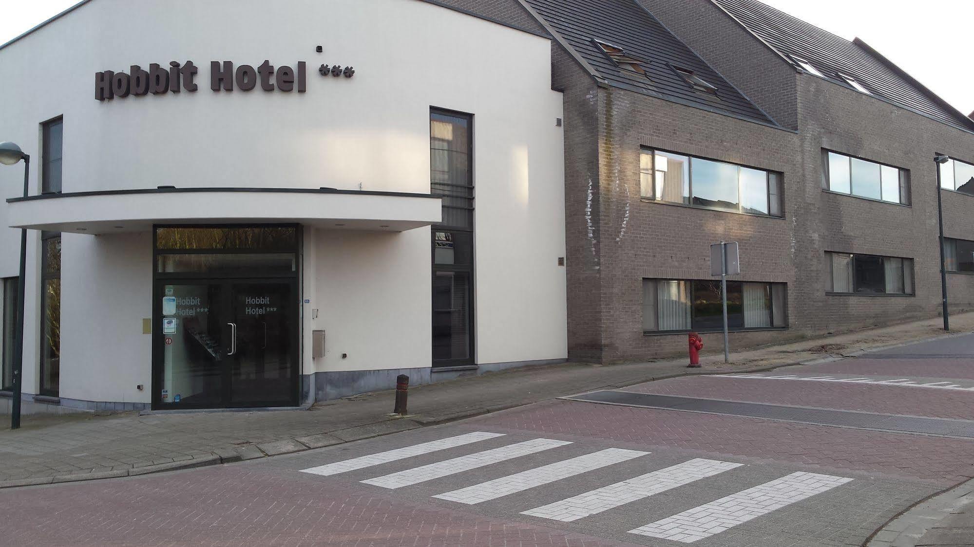 Hobbit Hotel Brussels Airport Zaventem Exterior photo